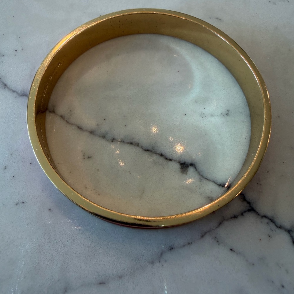 Kate Spade Pink Enamel Gold Tone Bangle Bracelet - Picture 3 of 5